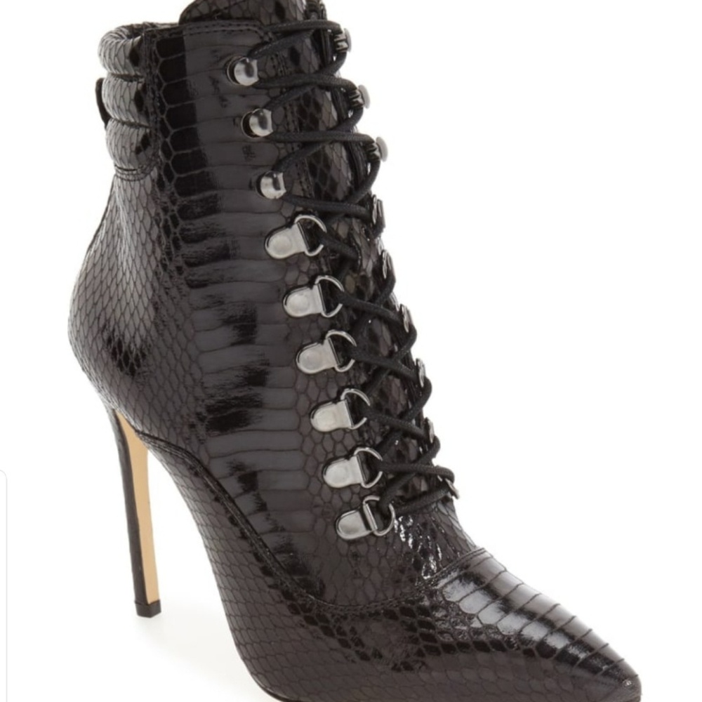 ISO THESE DAYA BY ZENDAYA KETTLE BOOTS
